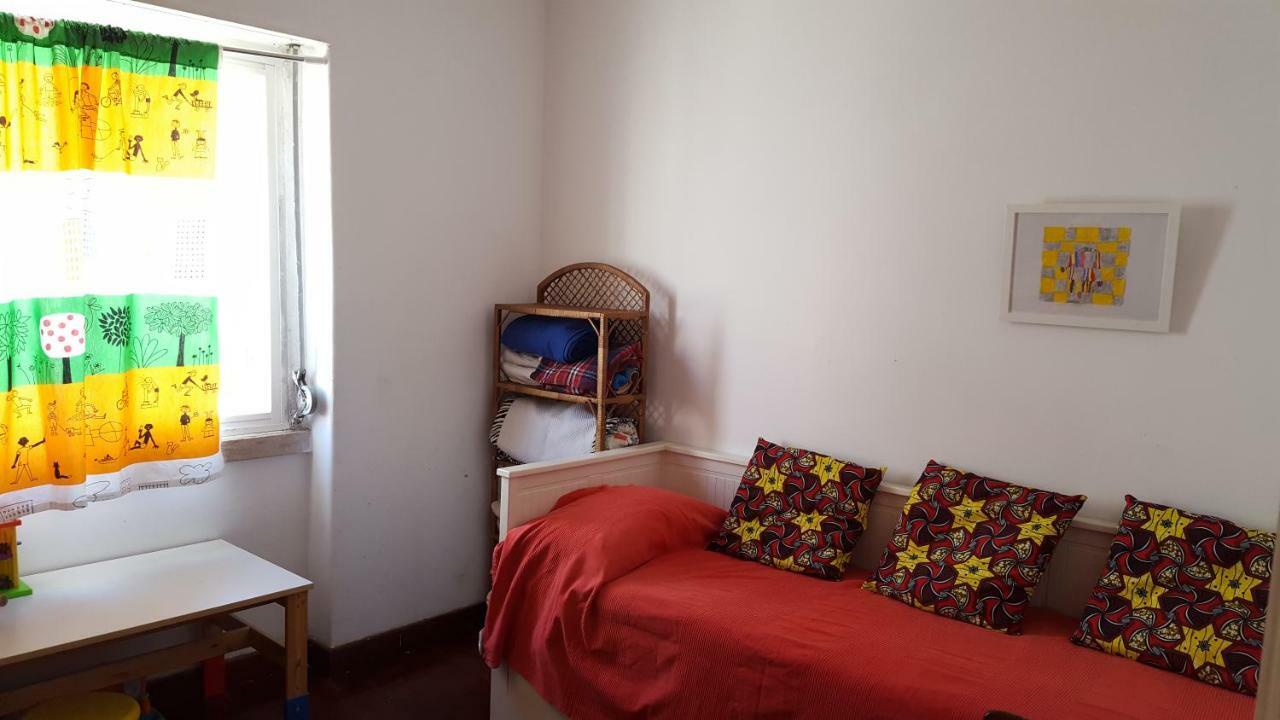 Apartamento Com Vista Para O Tejo Lissabon Exterior foto